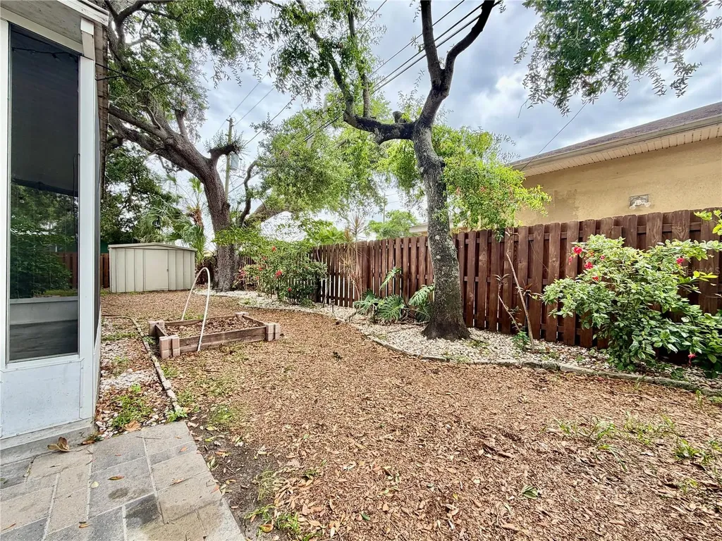 1465 15th Street S St Petersburg FL 33705