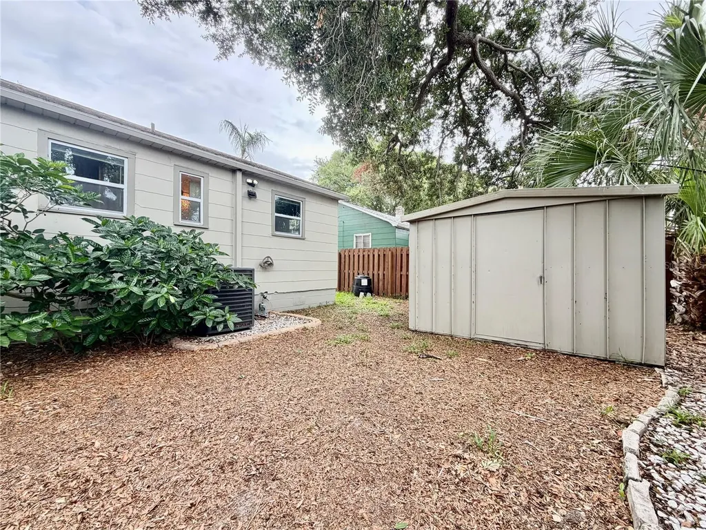 1465 15th Street S St Petersburg FL 33705