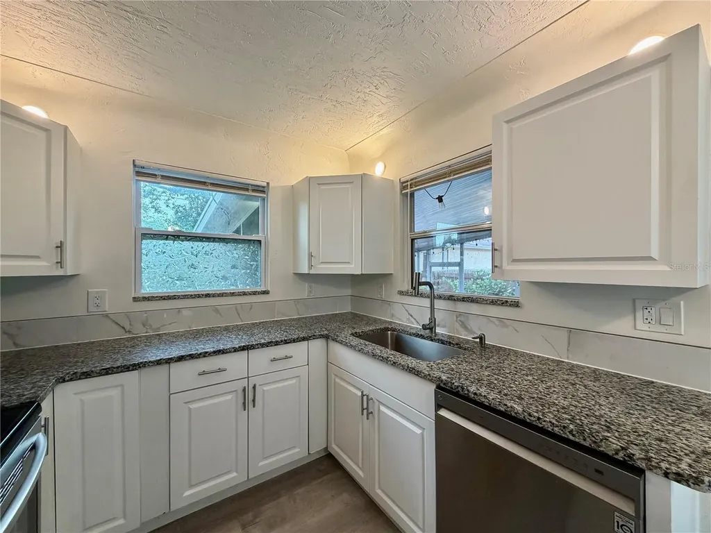 1465 15th Street S St Petersburg FL 33705
