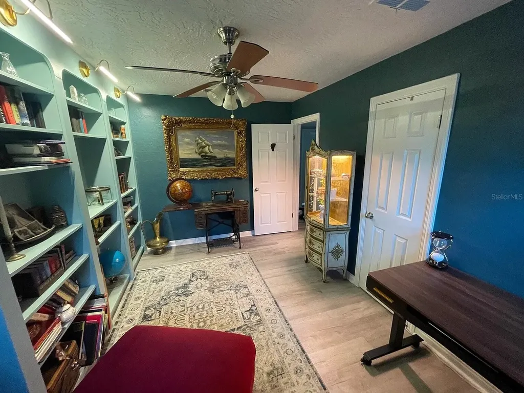 1465 15th Street S St Petersburg FL 33705
