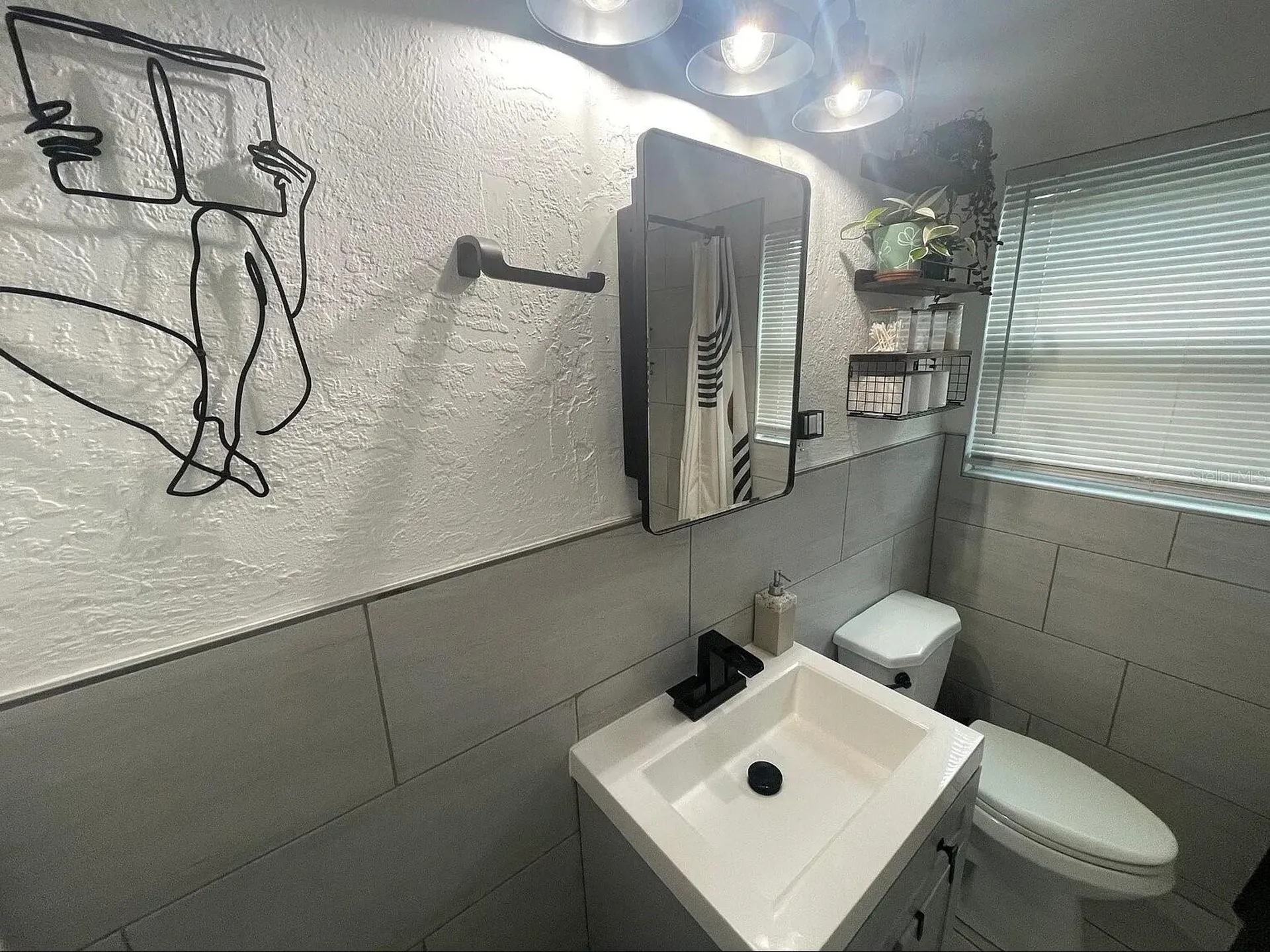1465 15th Street S St Petersburg FL 33705