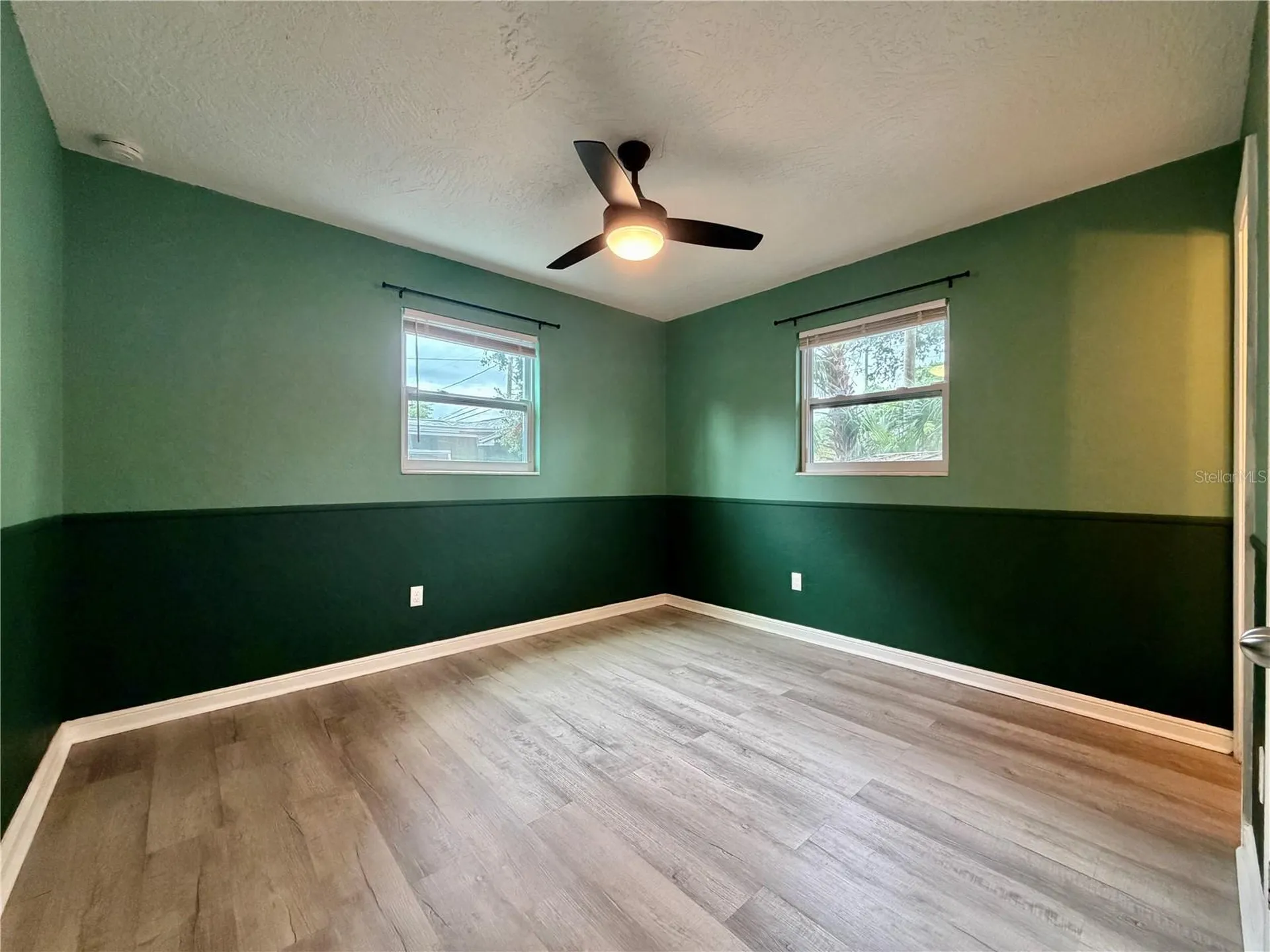 1465 15th Street S St Petersburg FL 33705