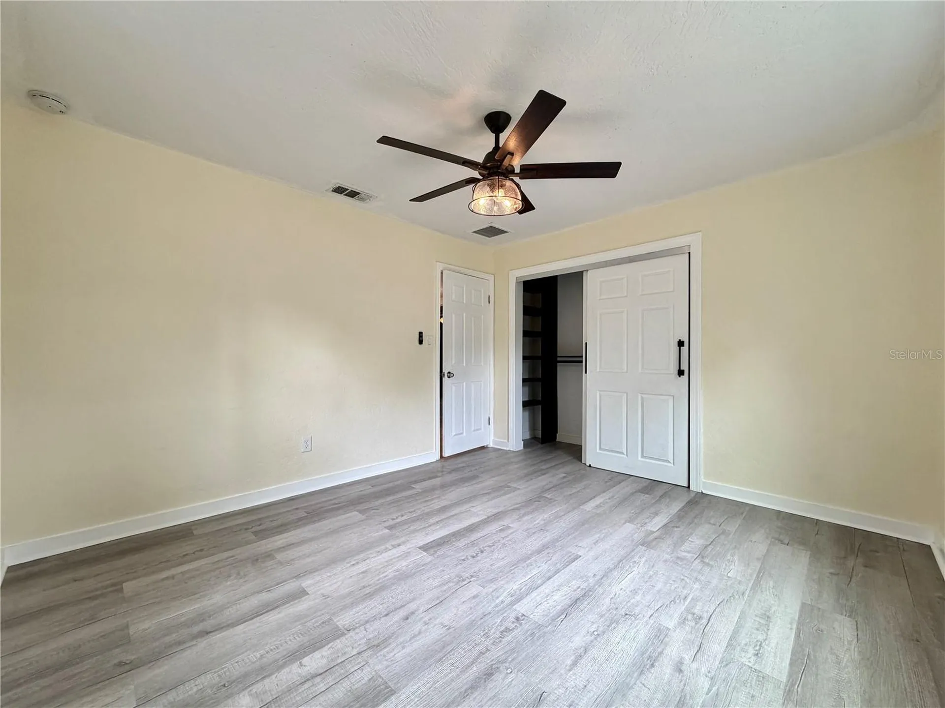 1465 15th Street S St Petersburg FL 33705