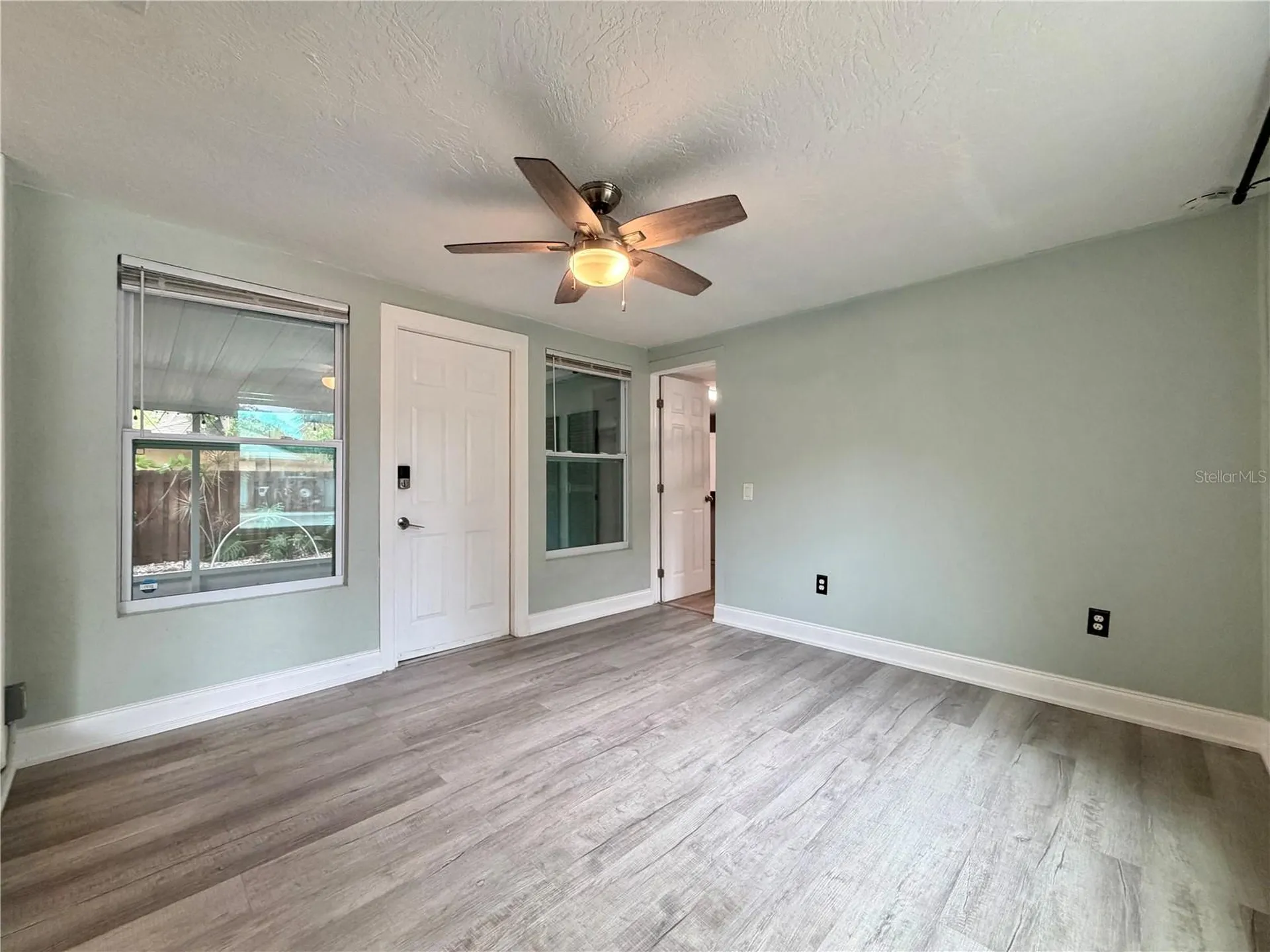 1465 15th Street S St Petersburg FL 33705
