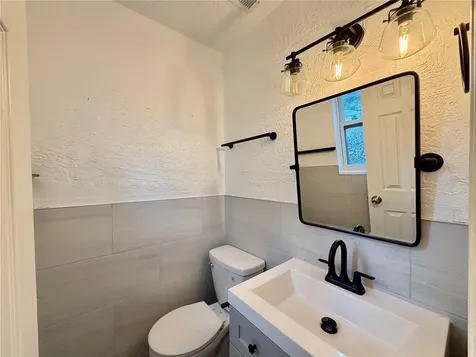 1465 15th Street S St Petersburg FL 33705