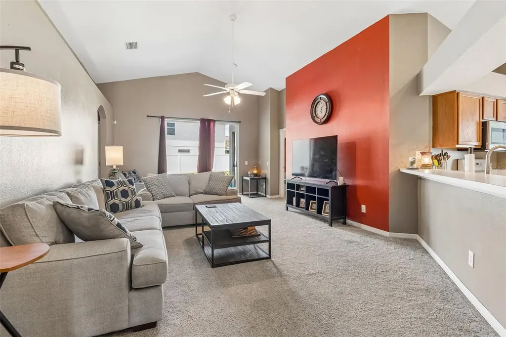 3318 Clover Blossom Circle Land O Lakes FL 34638