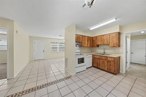 7613 Washington Street Port Richey FL 34668