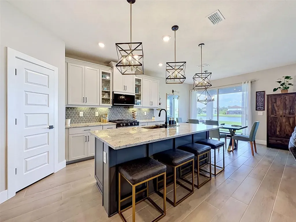 3726 Savanna Palms Court Bradenton FL 34211