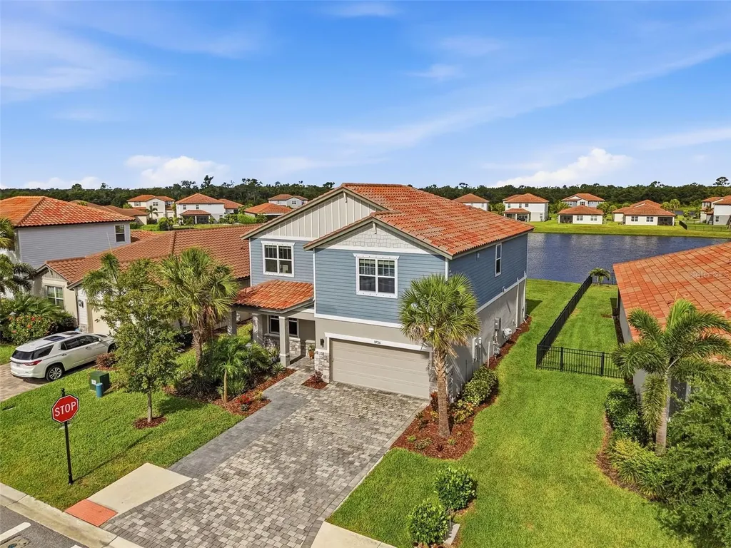 3726 Savanna Palms Court Bradenton FL 34211
