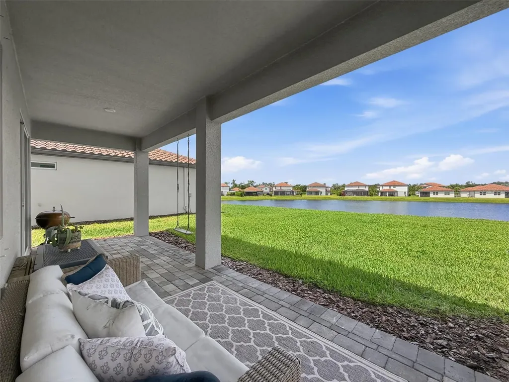 3726 Savanna Palms Court Bradenton FL 34211
