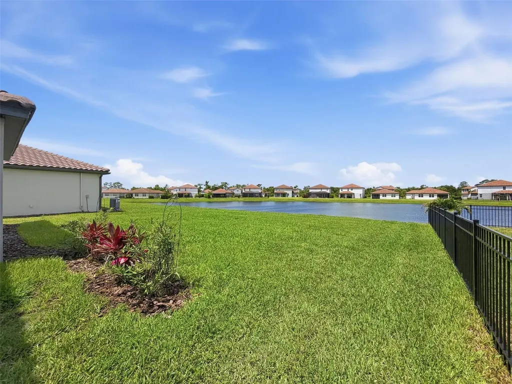 3726 Savanna Palms Court Bradenton FL 34211