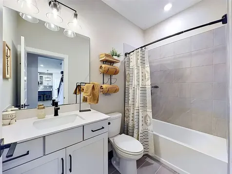 3726 Savanna Palms Court Bradenton FL 34211