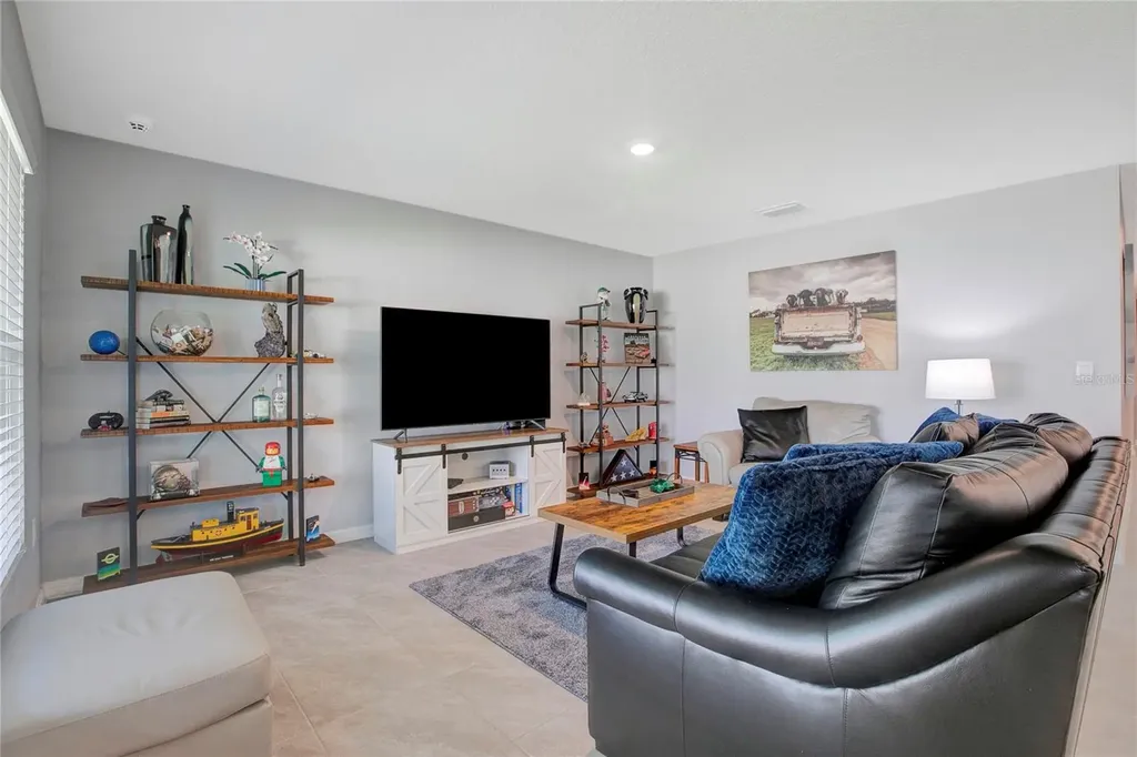 9206 Mission Bay Place Tampa FL 33637