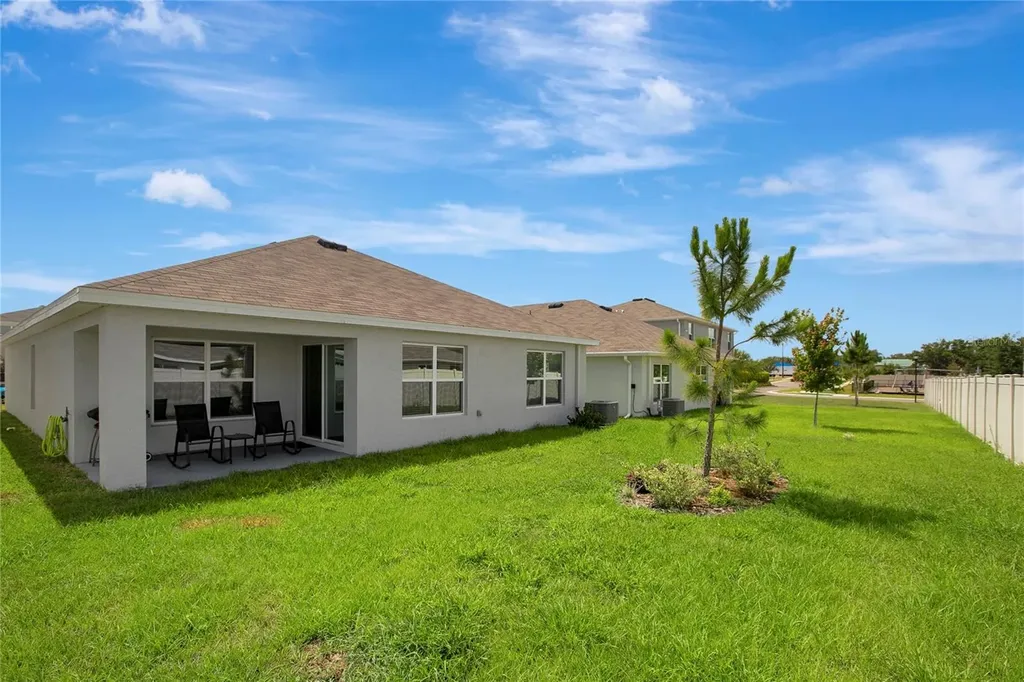 9206 Mission Bay Place Tampa FL 33637
