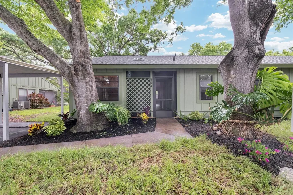5015 Barrington Circle Sarasota FL 34234