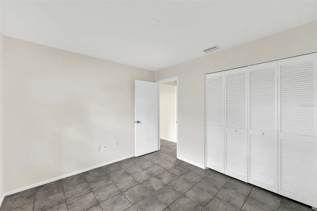 5015 Barrington Circle Sarasota FL 34234