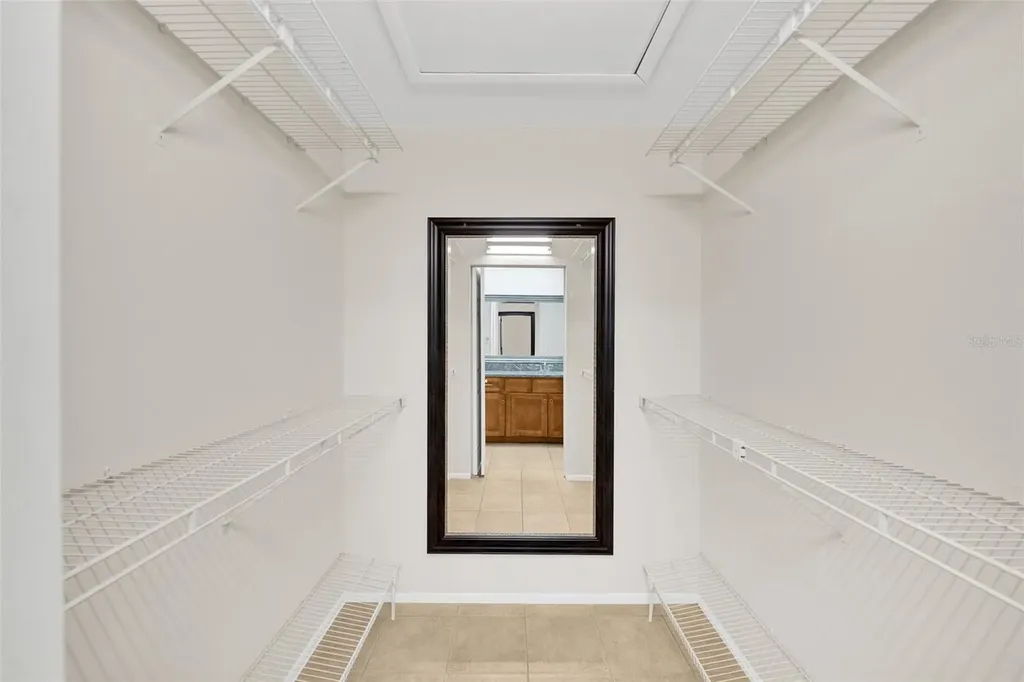 5015 Barrington Circle Sarasota FL 34234
