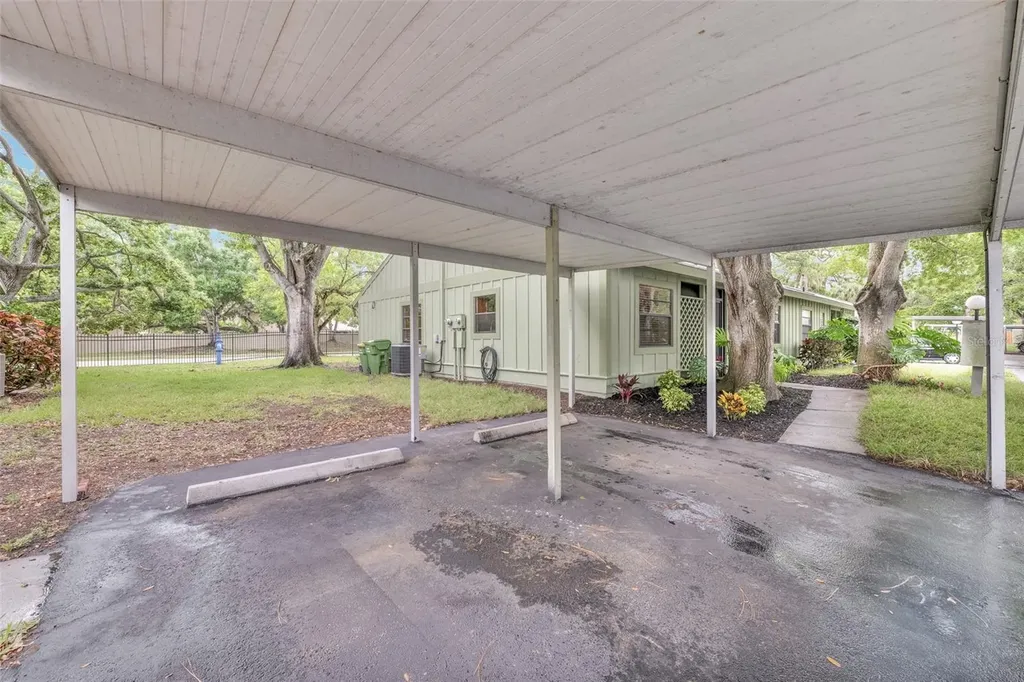 5015 Barrington Circle Sarasota FL 34234