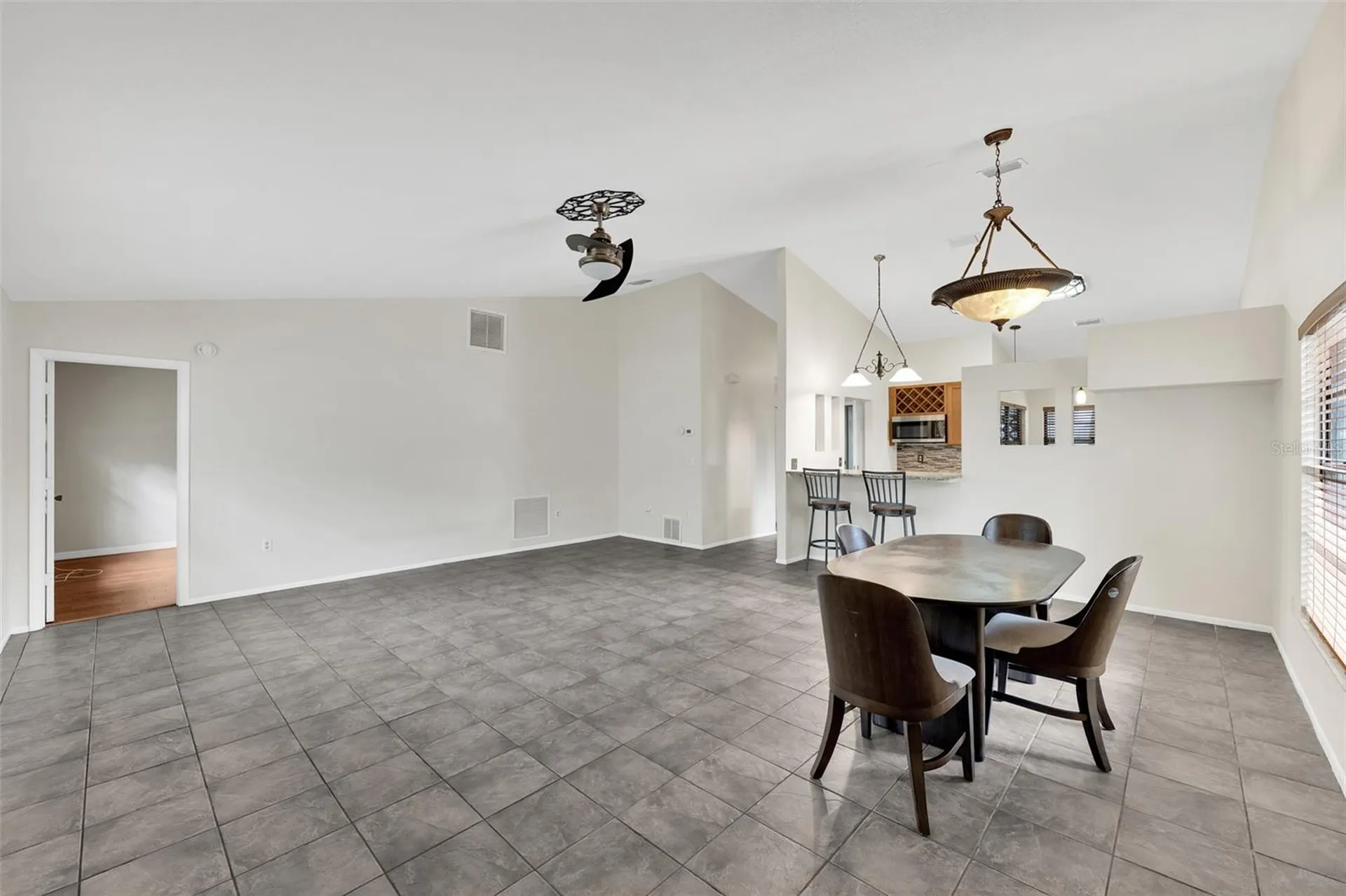 5015 Barrington Circle Sarasota FL 34234