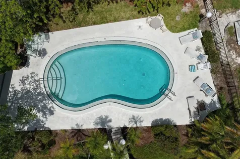 5015 Barrington Circle Sarasota FL 34234