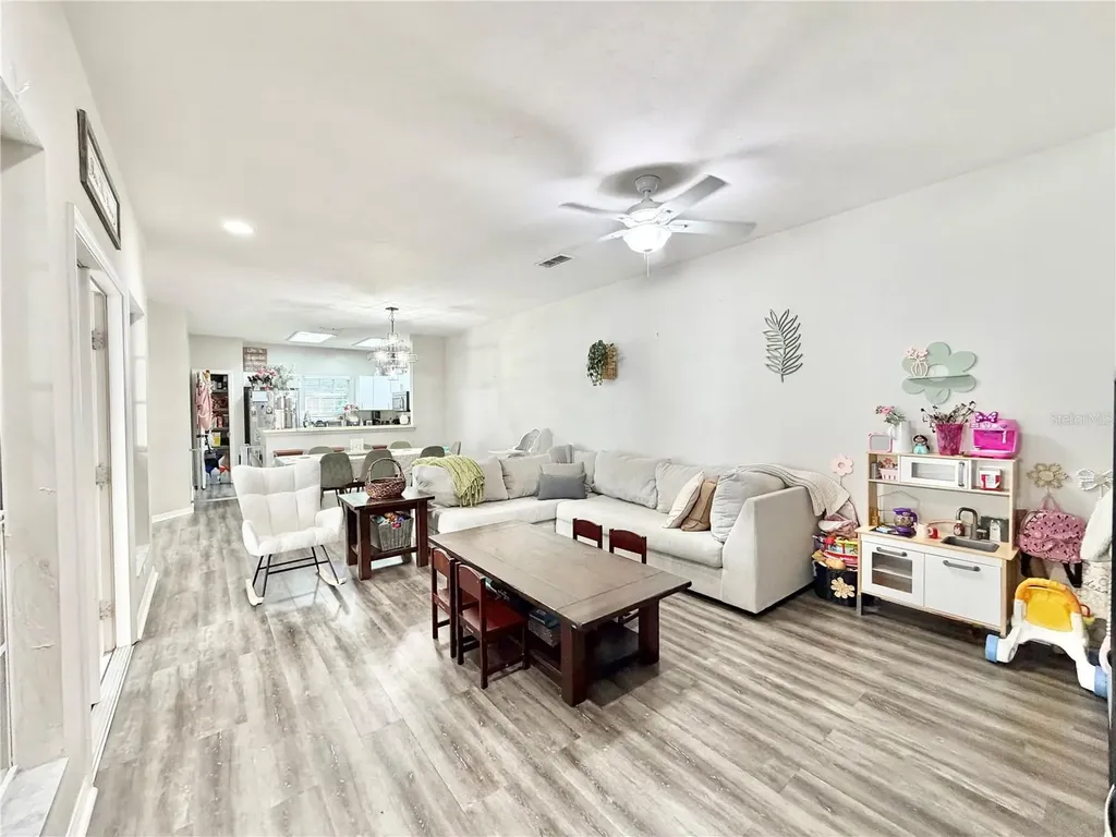 7090 NW 52nd Terrace Gainesville FL 32653