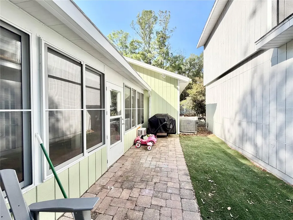 7090 NW 52nd Terrace Gainesville FL 32653