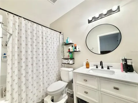 7090 NW 52nd Terrace Gainesville FL 32653