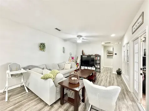7090 NW 52nd Terrace Gainesville FL 32653