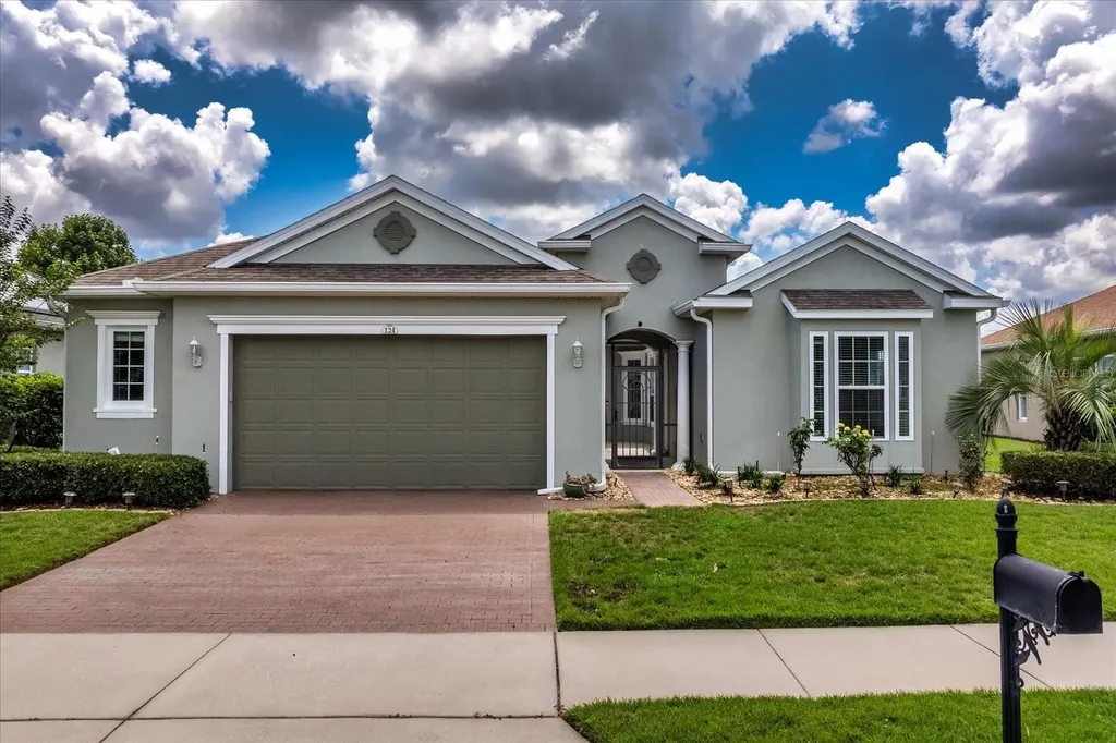 124 Balmy Coast Road Groveland FL 34736