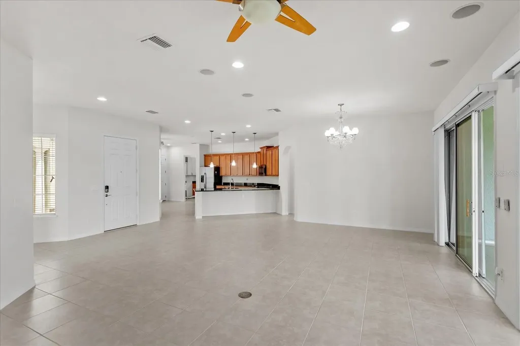 124 Balmy Coast Road Groveland FL 34736