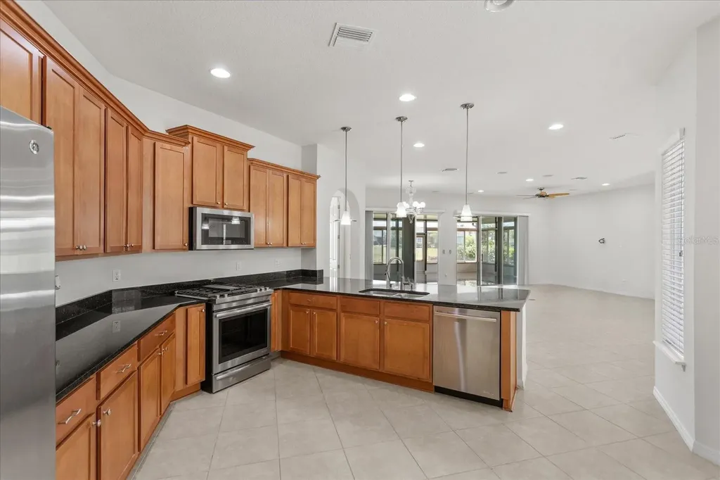 124 Balmy Coast Road Groveland FL 34736