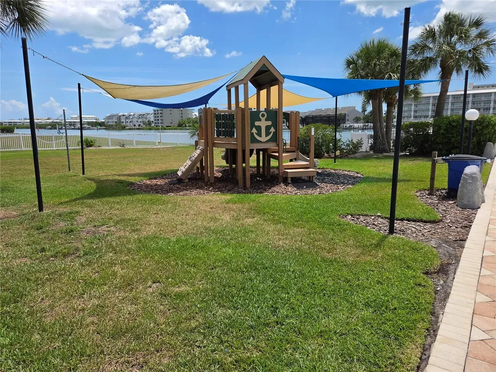 10351 Regal Drive Largo FL 33774