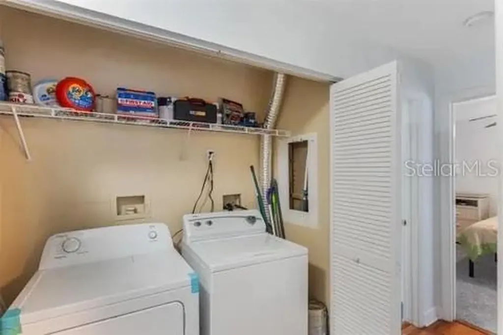 2019 Dixie Belle Drive Orlando FL 32812