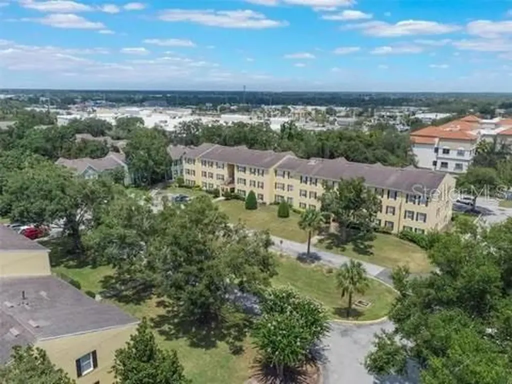 2019 Dixie Belle Drive Orlando FL 32812