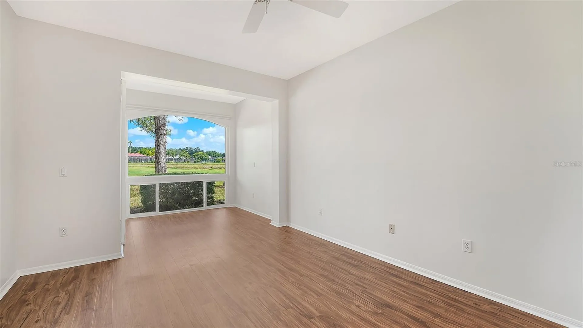 3978 Chatsworth Greene Sarasota FL 34235