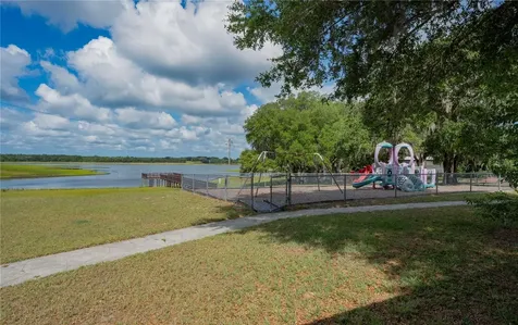 1136 SW Shorewood Drive Dunnellon FL 34431
