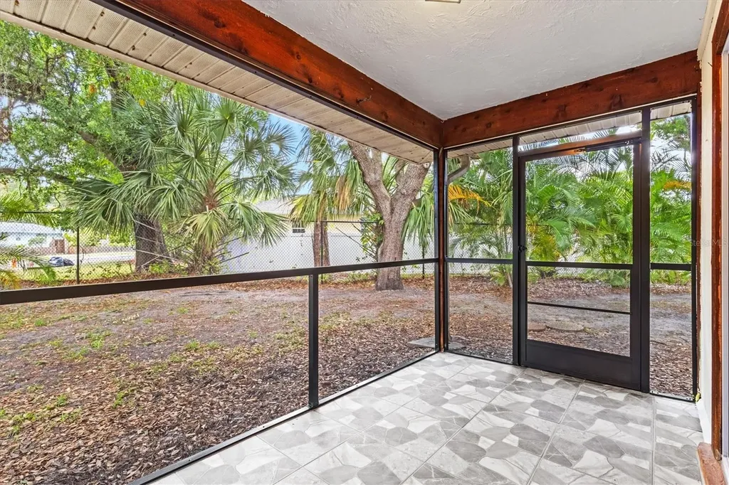 4631 Summerwind Drive Sarasota FL 34234