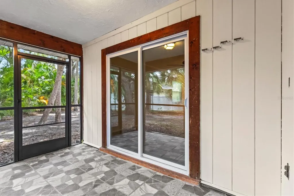 4631 Summerwind Drive Sarasota FL 34234