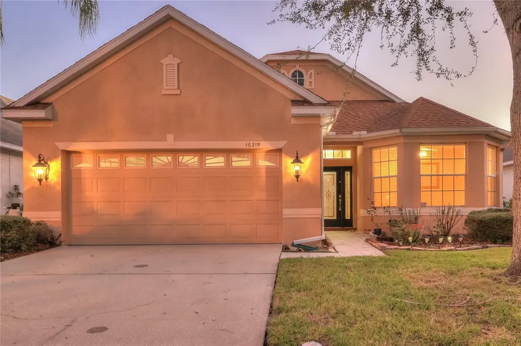 10215 Evergreen Hill Drive Tampa FL 33647