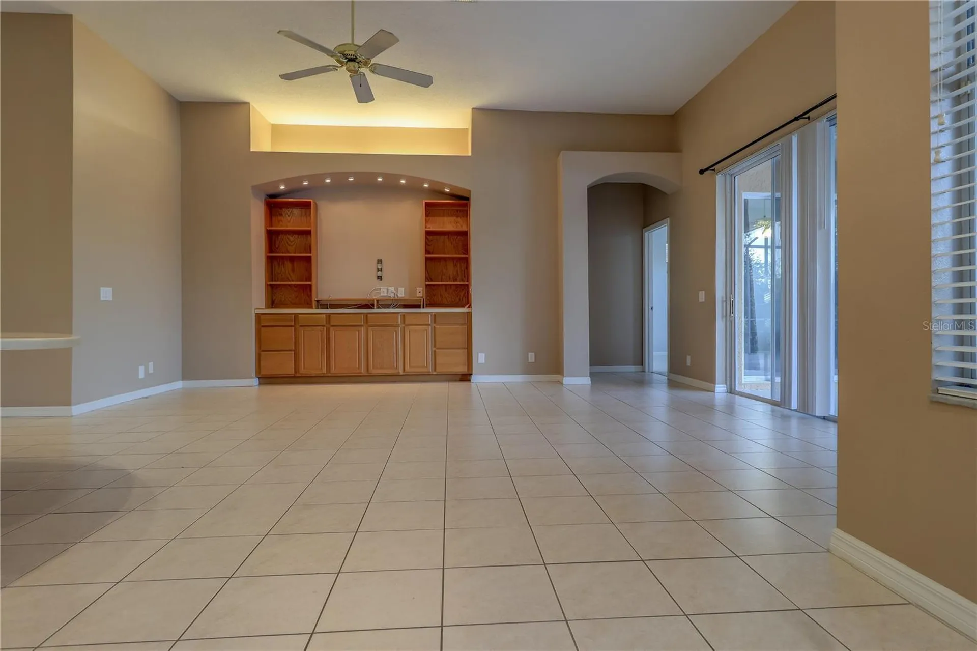 10215 Evergreen Hill Drive Tampa FL 33647