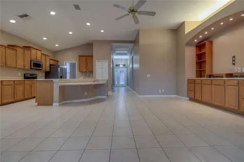 10215 Evergreen Hill Drive Tampa FL 33647