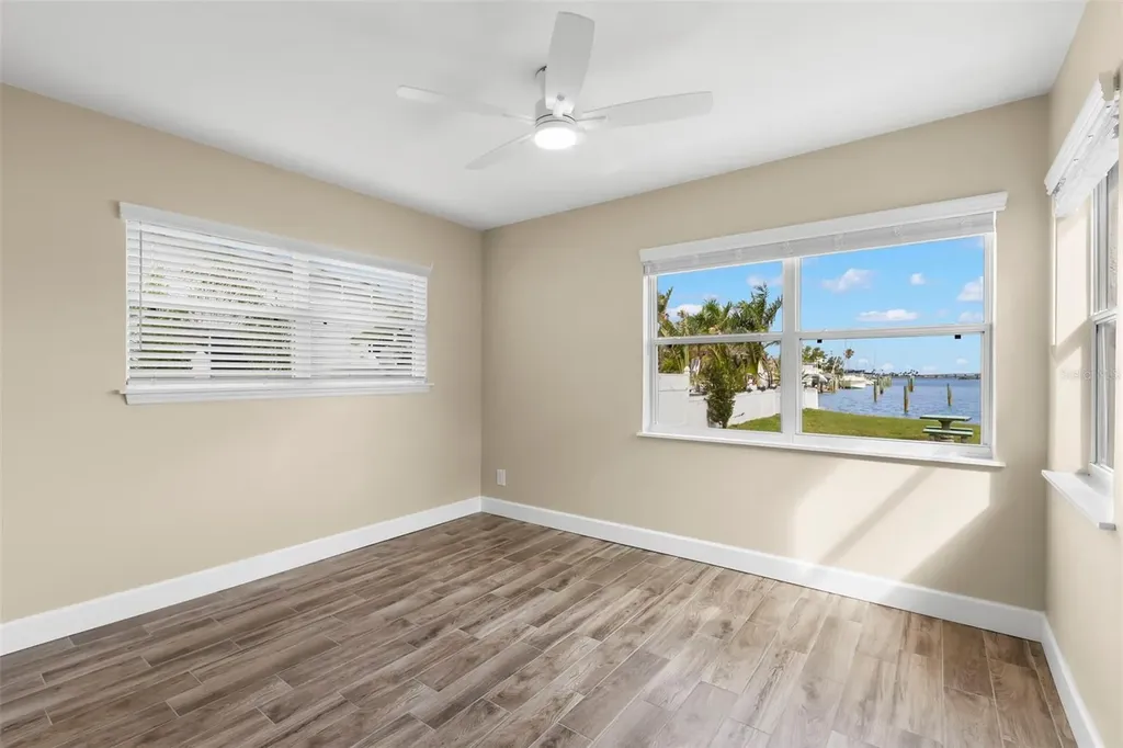 708 Sunset Cove Madeira Beach FL 33708