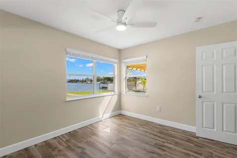 708 Sunset Cove Madeira Beach FL 33708