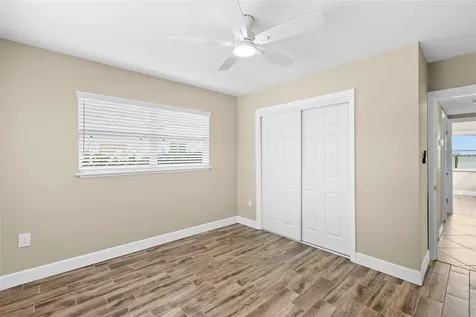 708 Sunset Cove Madeira Beach FL 33708