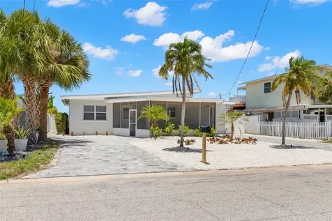 708 Sunset Cove Madeira Beach FL 33708