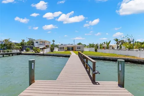 708 Sunset Cove Madeira Beach FL 33708