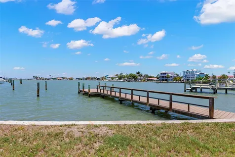 708 Sunset Cove Madeira Beach FL 33708
