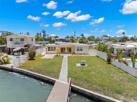 708 Sunset Cove Madeira Beach FL 33708