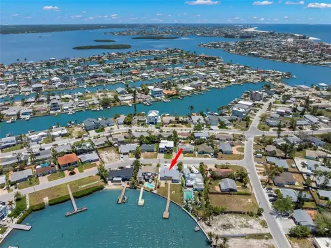 708 Sunset Cove Madeira Beach FL 33708