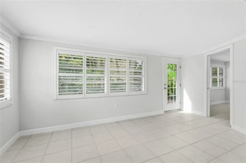 602 Spanish Drive S Longboat Key FL 34228